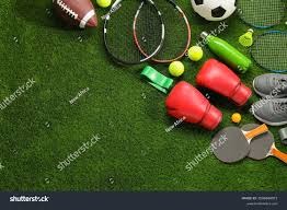 25岁职业球员改行卖肠粉：对中国足球死心了