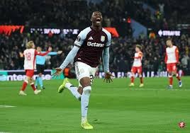 翻牌前弃牌是最高级的进攻（顶级进攻，从翻牌前的弃牌开始）